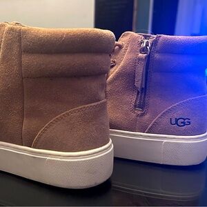 Ugg shoes